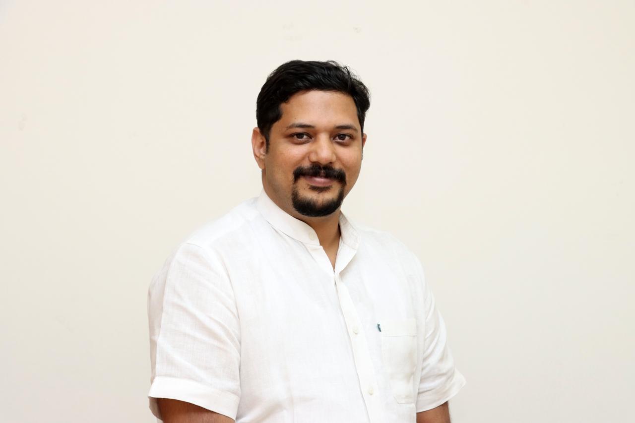 Dr Nikhil Joseph Martin photo